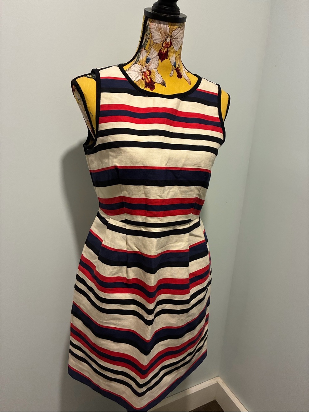 J Crew Dress Womens 6 White Blue Red Black Striped w Zipper
